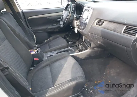 2017 Mitsubishi Outlander Es z USA, uszkodzony, nr VIN JA4AD2A36HZ021692